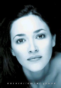 dermalive_i1.jpg 207x296